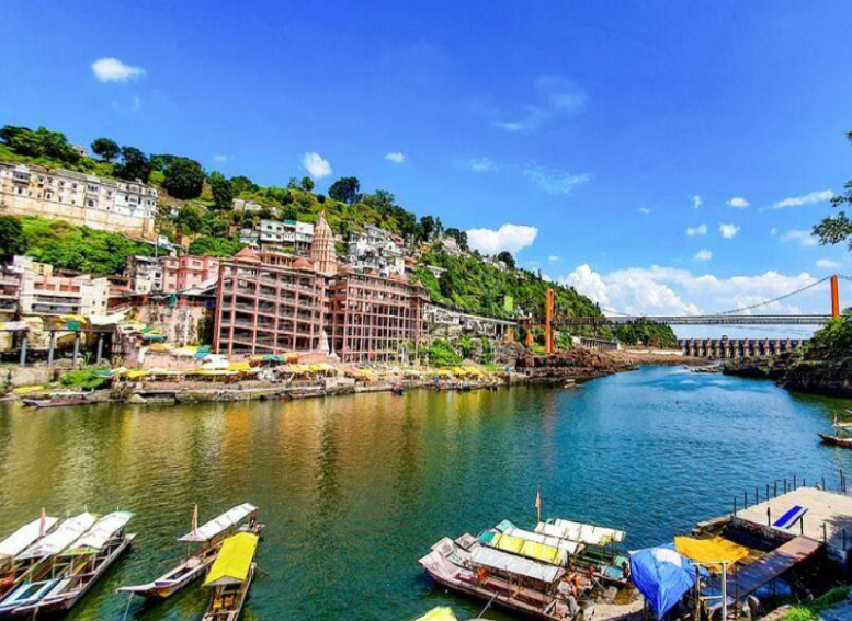 Omkareshwar Jyotirlinga Temple on the banks of the Narmada River near Indore, Madhya Pradesh